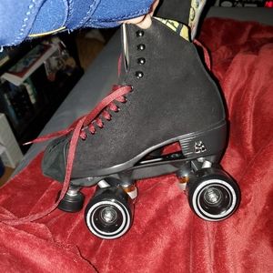 Black Moxi Lolly Roller Skates-Size 6-Outdoor Package- All Original items incl.